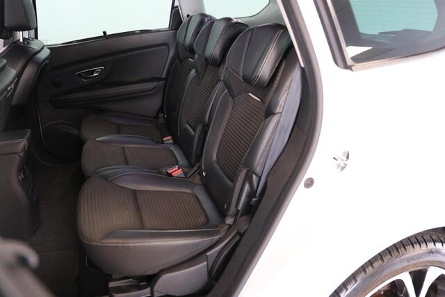 Renault GRAND SCENIC 1.2 TCe Bose 7p. | Stoelmassage | Trekhaak | Camera