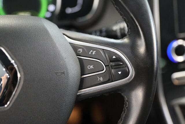 Renault GRAND SCENIC 1.2 TCe Bose 7p. | Stoelmassage | Trekhaak | Camera