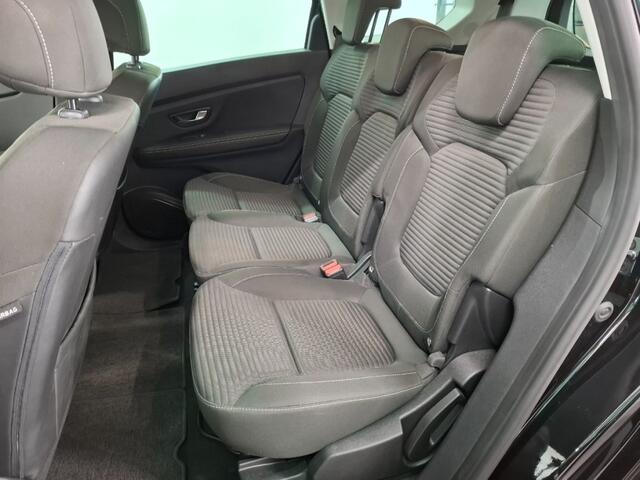 Renault GRAND SCENIC 1.3 TCE 140PK Equilibre 7-Persoons Automaat - Trekhaak - Carplay