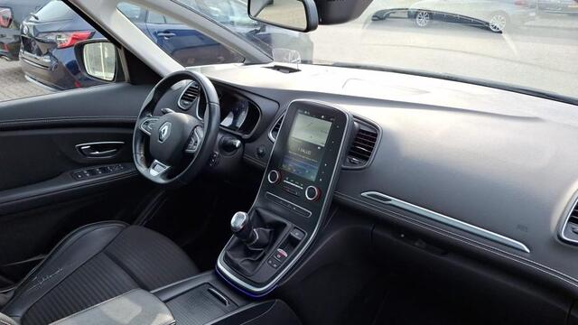 Renault GRAND SCENIC 1.3 TCe Bose 7-Persoons, Panoramadak, Head Up, LED koplampen,