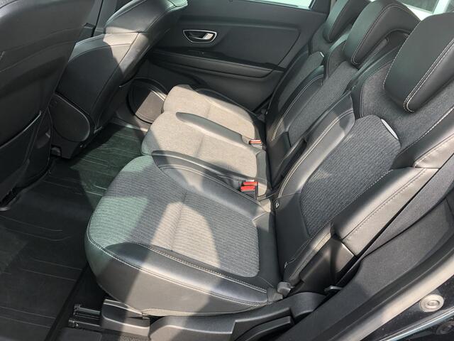 Renault GRAND SCENIC 1.3 TCe 140 EDC Bose 7p. AUTOMAAT