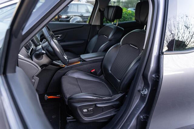 Renault GRAND SCENIC 1.3 TCe Intens 7p. Half leer Navi trekhaak