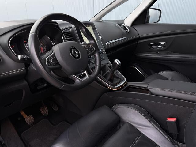 Renault GRAND SCENIC 1.2 TCe Bose 7p. Trekhaak/Massage/Leer/Camera.