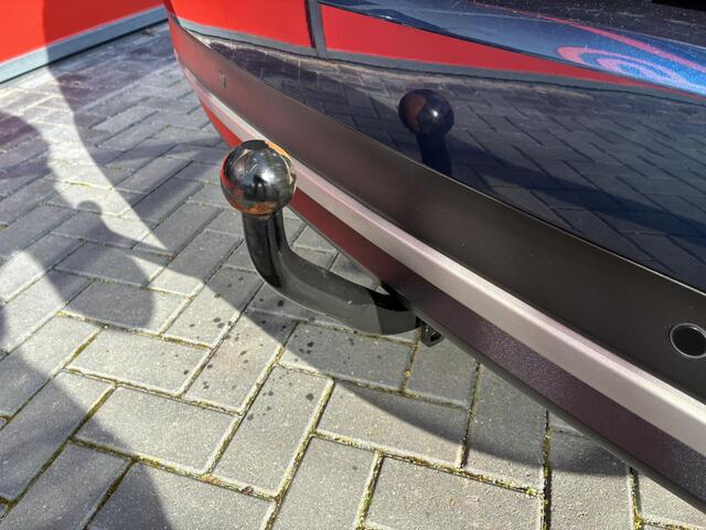 Renault GRAND SCENIC 1.3 TCe Intens 7p. Trekhaak/Parkeersensoren voor en achter