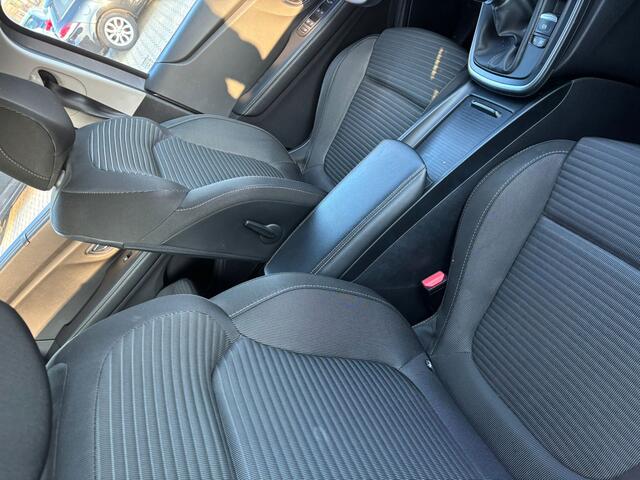 Renault GRAND SCENIC 1.2 TCe 130PK Zen 7p. NAVI|CLIMA|TREKH 1850kg trekgewicht|Wordt verwacht.