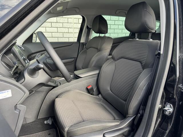 Renault GRAND SCENIC 1.3 TCe Equilibre 7p. | Achteruitrijcamera | All-Season banden | Navigatie | Parkeersensoren |