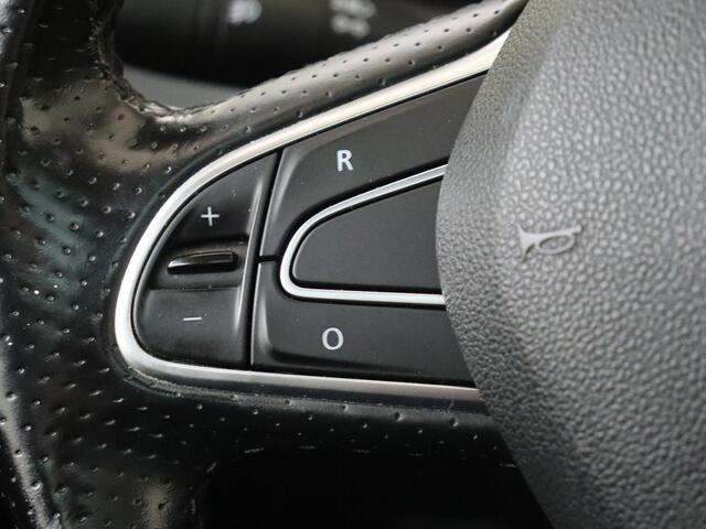 Renault GRAND SCENIC 1.2 TCe Initiale Paris 7p. | Camera