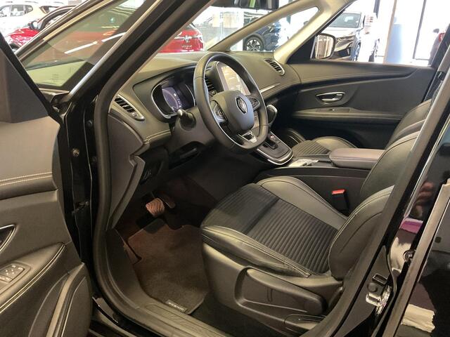 Renault GRAND SCENIC 1.3 TCe Intens AUTOMAAT / TREKHAAK / EASY LIFE PACK / PACK TECHNOLOGY / CLIMATE CONTROLE / NAVIGATIE.