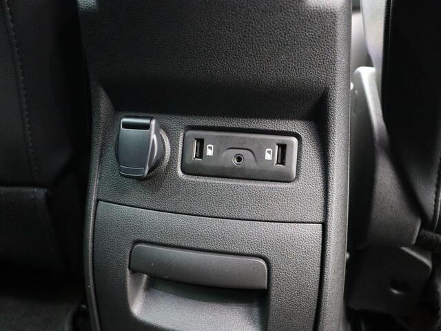 Renault GRAND SCENIC TCe 140pk Techno 7p. | Trekhaak | 1500kg geremd | Parkeersensoren voor/achter | 1e Eigenaar | Dealeronderhouden |