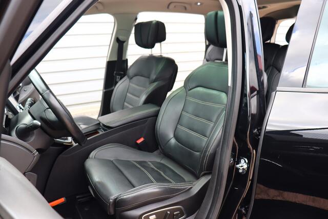 Renault GRAND SCENIC 1.2 TCe Bose 7p. O.a: Haak, PDC, Camera, Pano, Clima, Cruise, leder, Etc. All-in prijs!