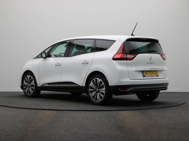 Renault GRAND SCENIC 115pk TCe Business Zen | Achteruitrijcamera | Parkeersensoren voor en achter | Navigatie | Dodehoekwaarschuwing |