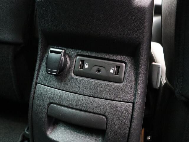 Renault GRAND SCENIC 115pk TCe Business Zen | Achteruitrijcamera | Parkeersensoren voor en achter | Navigatie | Dodehoekwaarschuwing |