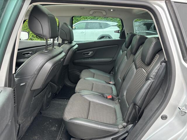 Renault GRAND SCENIC 1.3 TCe Bose 7p. | Panoramadak | Trekhaak | Aanhangwagen geremd 1850 KG |