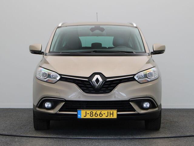 Renault GRAND SCENIC TCe 140pk Intens 5p | Trekhaak | 1800kg geremd | Parkeersensoren voor/achter | Adaptieve cruise control |