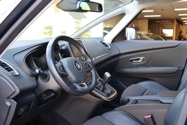 Renault GRAND SCENIC 1.3 TCe Intens 7p., Airco, Carplay, Cruise, Camera A, PDC V+A, Trekhaak, Prijs Is Rijklaar Inclusief 6 Maanden Garantie