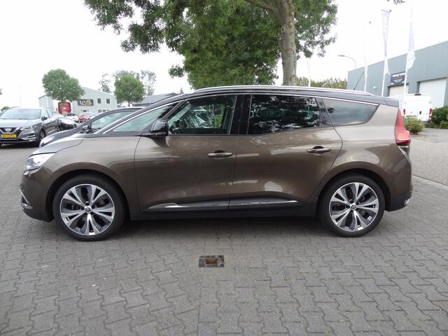 Renault GRAND SCENIC 1.5 dCi Intens Hybrid Assist