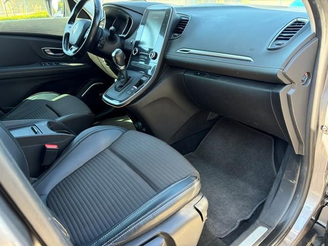 Renault GRAND SCENIC 1.3 TCe 140 EDC Bose Automaat