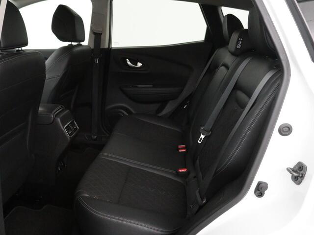 Renault KADJAR 1.3 TCe Techno | Automaat | Stoelverwarming | Trekhaak | Carplay | Camera | Half leder | Keyless | Full LED