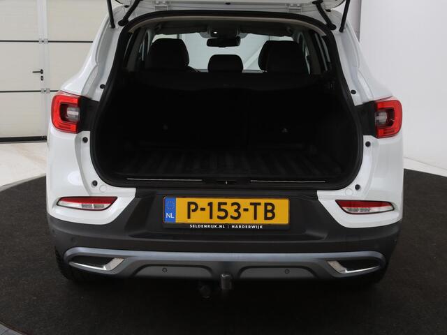 Renault KADJAR 1.3 TCe Techno | Automaat | Stoelverwarming | Trekhaak | Carplay | Camera | Half leder | Keyless | Full LED