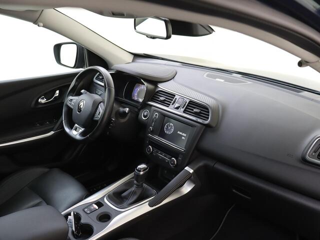 Renault KADJAR 1.6 TCe160 Bose | Navigatie | Parkeersensoren & Camera | Panoramadak | Lederen Bekleding & Stoelverwarming |