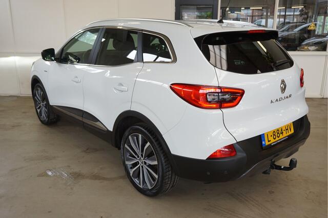 Renault KADJAR 1.2 TCe Bose, Bose audio, cruise control Incl. afleverbeurt en 12 Bovag garantie