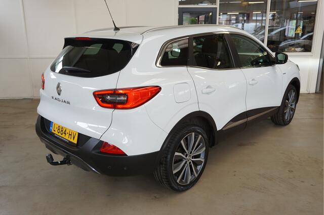 Renault KADJAR 1.2 TCe Bose, Bose audio, cruise control Incl. afleverbeurt en 12 Bovag garantie