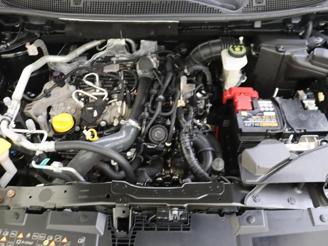 Renault KADJAR 1.3 TCe 160 PK Intens | Trekhaak | Navigatie | Climate Control | Cruise Control | Parkeersensoren Voor + Achter | Lichtmetalen Velgen | Licht en Regensensor