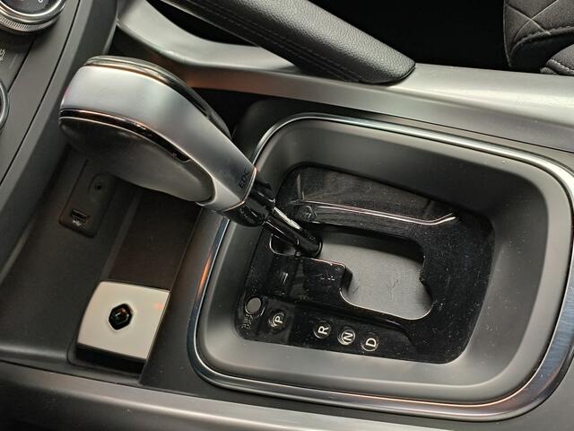 Renault KADJAR 1.3 TCe Intens 140 pk AUTOMAAT Rijklaar + 12 maanden Bovag-garantie Henk Jongen Auto's in Helmond, al 50 jaar service zoals 't hoort!