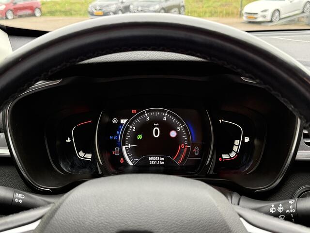 Renault KADJAR 1.2 TCe Bose | NAP | Trekhaak | Stoelverwarming | Achteruitrijcamera | Leer | Elektrisch verstelbare bestuurderstoel | LED | DAB | Navigatie | Climate Control |