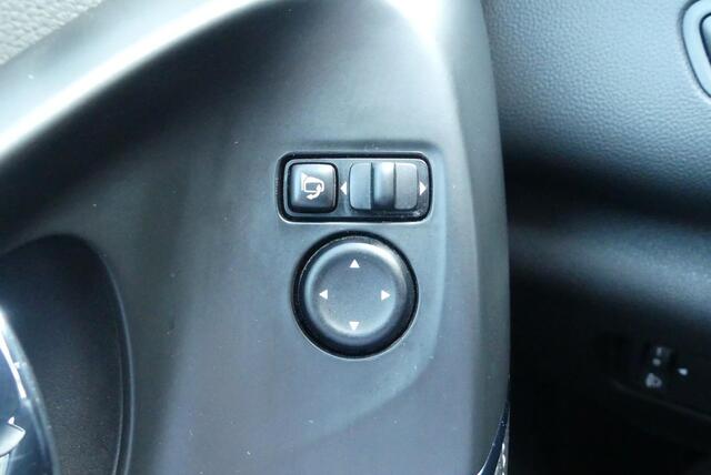 Renault KADJAR 1.2 TCe Bose CRUISE, CLIMA, STOELVERWARMING, TREKHAAK AFNEEMBAAR (1.500KG), LEER, NAVI, 101.467KM