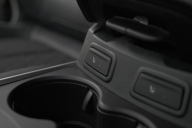 Renault KADJAR TCe 160 EDC Intens | Trekhaak | Navigatie | Camera | Stoelverwarming