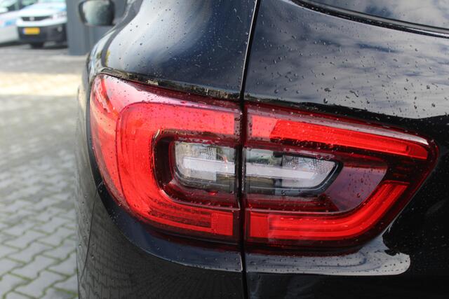 Renault KADJAR 1.3 TCe Equilibre | Incl. 12 maanden garantie | Achteruitrijcamera | Parkeersensoren | Lichtmetalen velgen | Bluetooth | Climate control | Navigatie | Cruise control