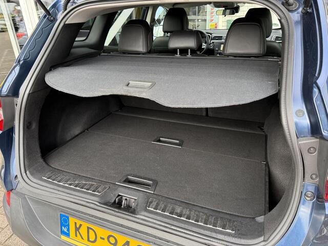 Renault KADJAR 1.5 dCi Intens | NAP | Trekhaak | 100% dlr onderhouden | Navigatie | DAB | Climate Control | Parkeersensoren | Cruise Control | Lichtmetaal |