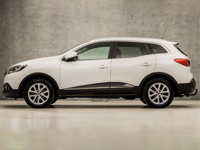 Renault KADJAR 1.2 TCe Intens Sport (VIRTUAL COCKPIT, APPLE CARPLAY, NAVIGATIE, CLIMATE, CAMERA, LEDER, SPORTSTOELEN, GETINT GLAS, TREKHAAK, LANE ASSIST, CRUISE, NIEUWSTAAT)