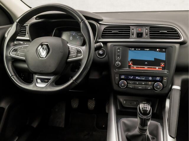 Renault KADJAR 1.2 TCe Intens Sport (VIRTUAL COCKPIT, APPLE CARPLAY, NAVIGATIE, CLIMATE, CAMERA, LEDER, SPORTSTOELEN, GETINT GLAS, TREKHAAK, LANE ASSIST, CRUISE, NIEUWSTAAT)
