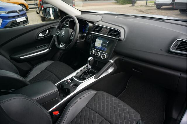 Renault KADJAR 1.3 TCE 140 EDC Intens Techno, Panoramadak