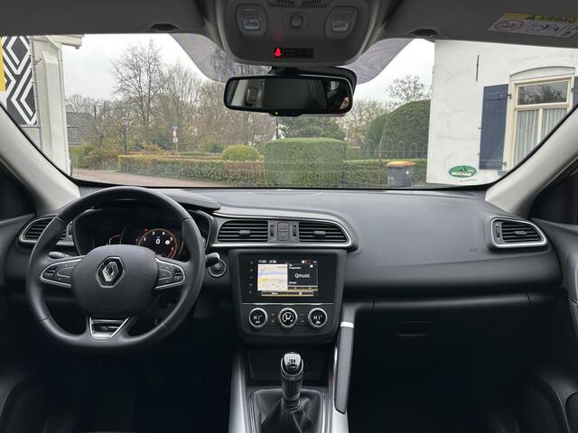 Renault KADJAR 1.3 TCe Techno | Navigatie systeem | Camera/Sensoren | Glazendak | Dealeronderhouden |