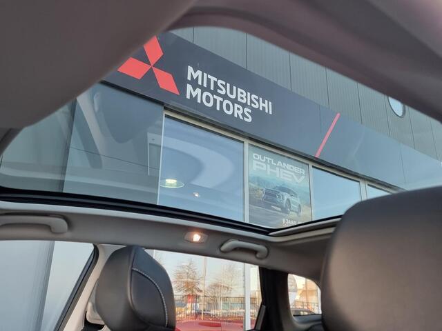 Renault KADJAR 1.2 TCe Intens | Trekhaak | Panoramadak | Achteruitrijcamera |