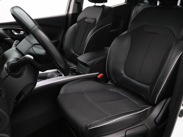 Renault KADJAR 130pk TCe BOSE Camera | Cruise | Navi | Parkeersens. v+a | Trekhaak