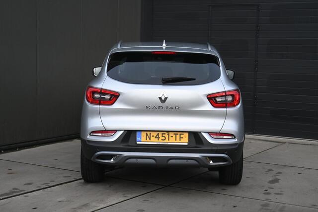 Renault KADJAR TCe 140 Intens | WEGKLAPBARE TREKHAAK | NAVI | CAMERA | CRUISE CONTROL | CLIMATE CONTROL | PDC | LMV