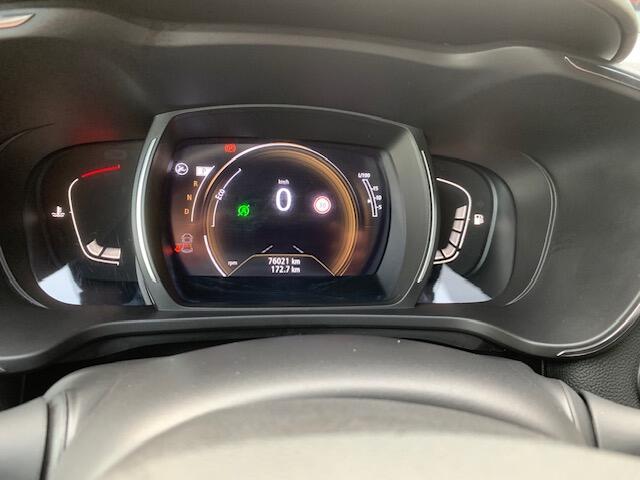 Renault KADJAR 1.3 TCe Black Edition, afneembare trekhaak + winterbandenset.