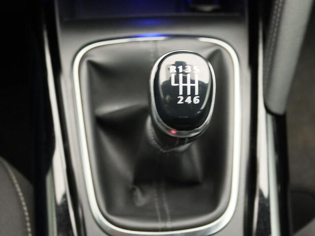 Renault KADJAR TCe 140 Zen | R-Link multimedia met Apple CarPlay & Android Auto | Parkeersensoren v+a | Shark fin antenne | Lichtmetalen wielen 17" 'Aquila' | Privacy glass | Metaalkleur |