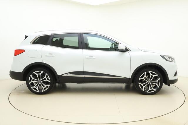 Renault KADJAR 1.3 TCe Intens | Apple carplay/Android auto | Trekhaak | Cruise control | Climate control | Achteruitrijcamera | Panoramadak | Lichtmetalen velgen 19'' | Stoelverwarming |