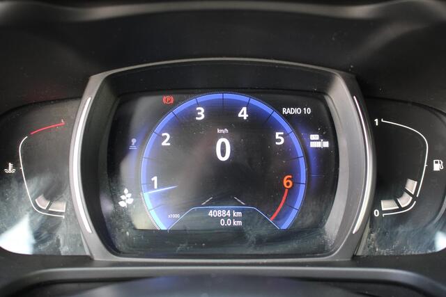 Renault KADJAR 1.3 TCe Intens | Adaptieve cruise control | Stoelverwarming | Trekhaak | Achteruitrij camera