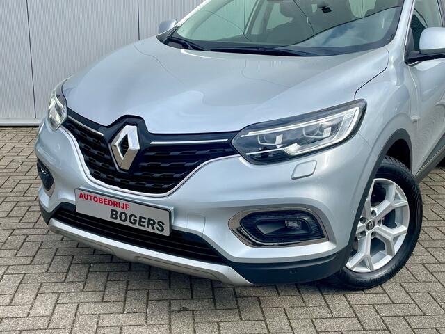 Renault KADJAR 1.3 TCe Intens Automaat Navigatie, Panoramadak, Climate Control, Cruise Control, Trekhaak, Stoelverwarming