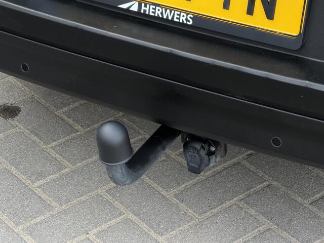 Renault KADJAR 1.3 TCe Techno Automaat / Trekhaak 1500 Kg Trekgewicht / Camera / Navigatie / Dodehoek Detectie / Cruise Control / Climate Control /