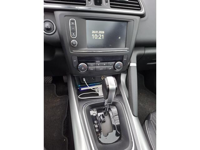 Renault KADJAR 1.2 TCe Bose 130pk Automaat Panorama dak | Climate control | Navigatie