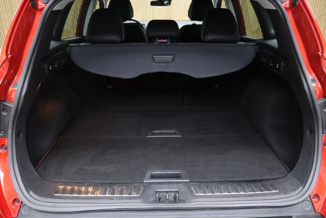 Renault KADJAR 1.2 TCe Automaat Extase | Bose Audio | Trekhaak | Cruise-control | Camera | Clima | Navigatie | Parkeersensoren V+A | Parkeerassistent | Keyless | LM Velgen | Dodehoekdetectie