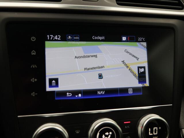 Renault KADJAR 1.3 140 Pk TCe Equilibre | Stoelverwarming | Camera | Cruise control | Climatronic | Navigatie | 17 Inch | 55.398 Km !!