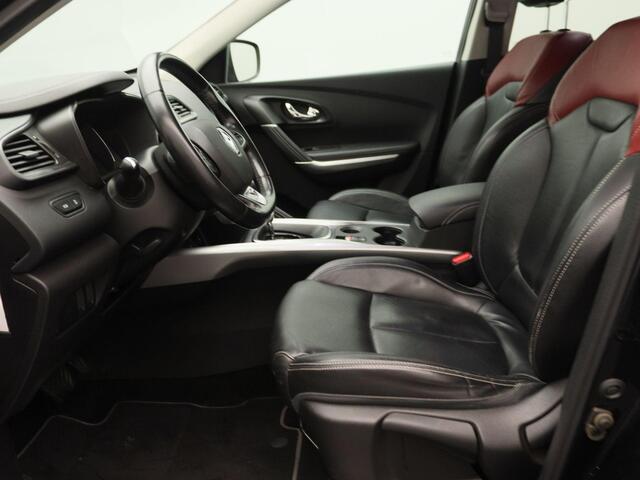 Renault KADJAR TCe 130 Bose | R-Link Navigatie met Apple Carplay & Android Auto | Achteruitrijcamera | Dodehoek detectie | Trekhaak | Cruise control | LED PURE VISION koplampen